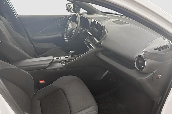 Toyota C-HR 7 of 12