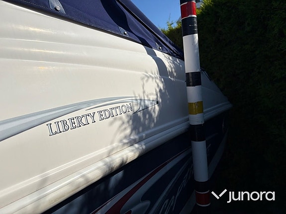 Båt Rinker Captiva 232 Liberty Edition 10 of 30
