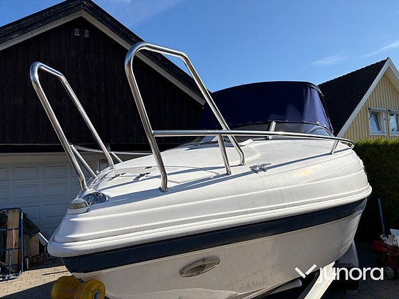 Båt Rinker Captiva 232 Liberty Edition 13 of 30