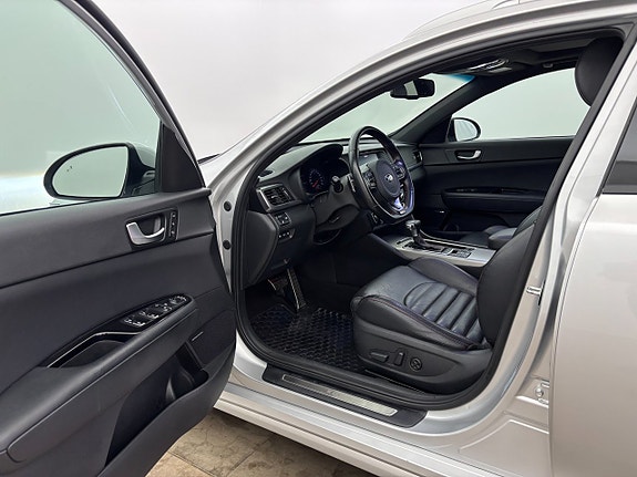 Kia Optima 12 of 27