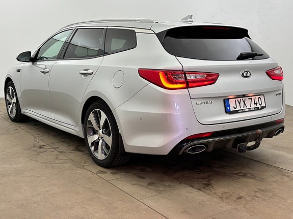 Kia Optima 4 of 27