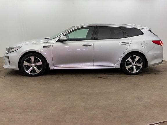 Kia Optima 3 of 27
