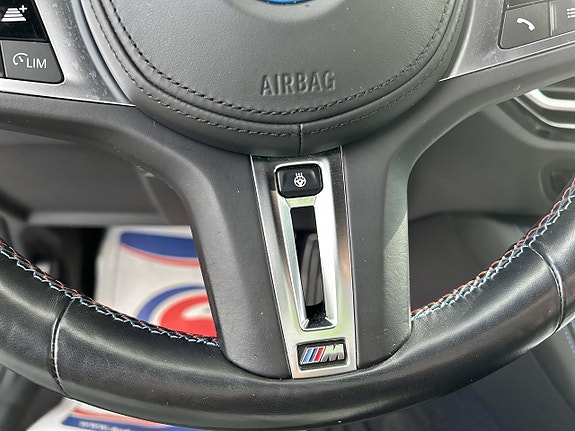BMW i4 12 of 20