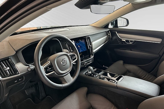 Volvo V90 7 of 26