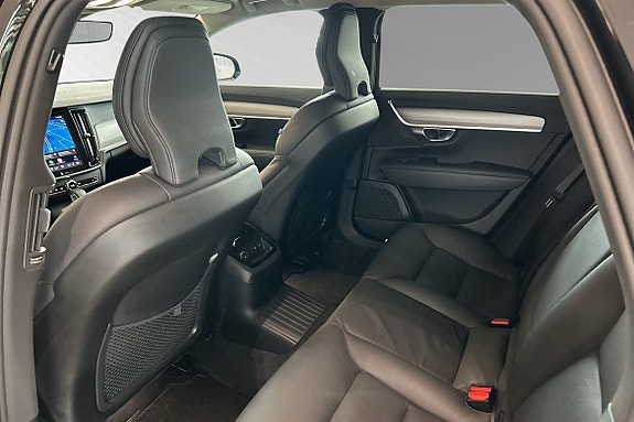 Volvo V90 8 of 26