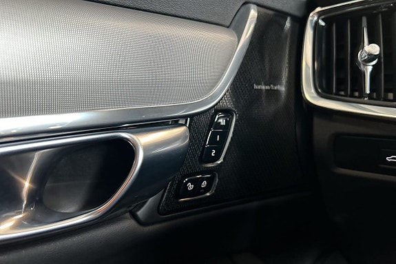 Volvo V90 24 of 26