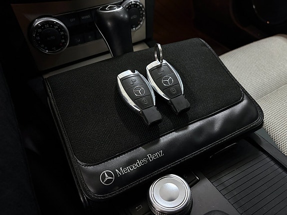 Mercedes-Benz C180 23 of 23