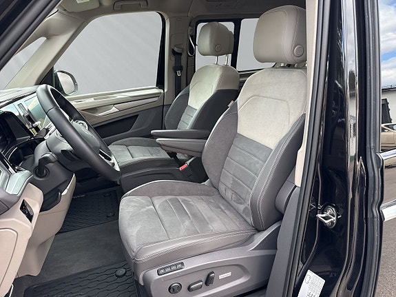 Volkswagen Multivan 15 of 20