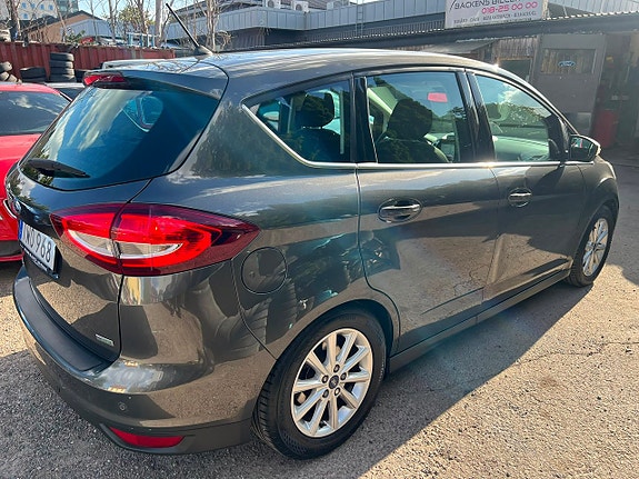 Ford C-Max 5 of 10
