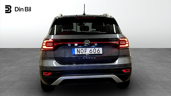 Volkswagen T-Cross 5 of 19