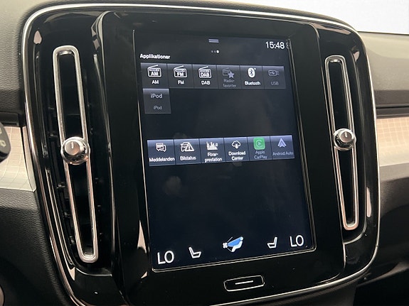 Volvo XC40 19 of 30