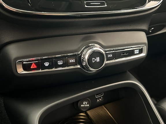 Volvo XC40 26 of 30