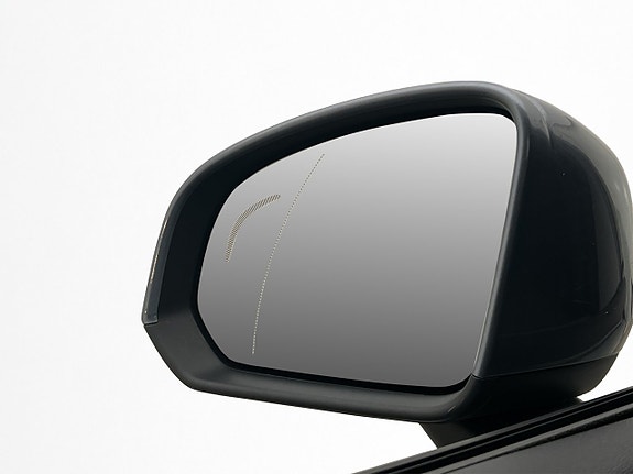 Volvo XC40 15 of 30