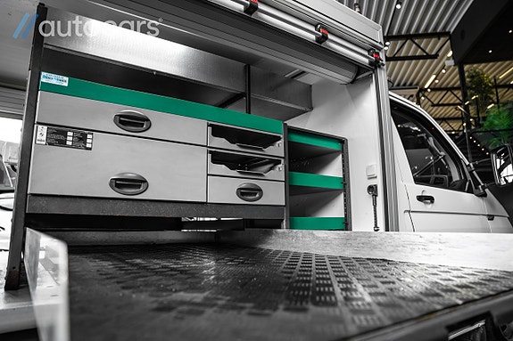 Volkswagen Transporter 15 of 30