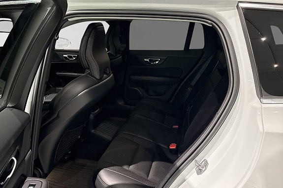 Volvo V60 8 of 19