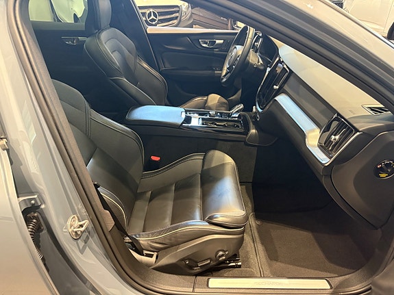 Volvo V60 12 of 20