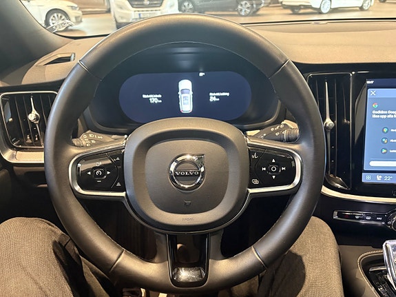 Volvo V60 16 of 20