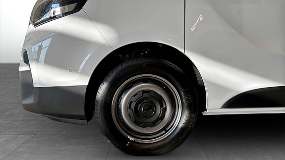 Nissan Primastar 9 of 17