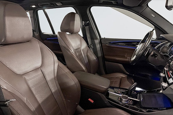 BMW X3 16 of 18