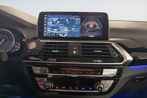 BMW X3 12 of 18