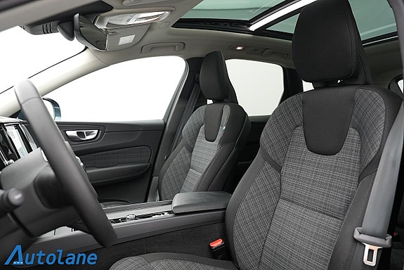 Volvo XC60 17 of 30