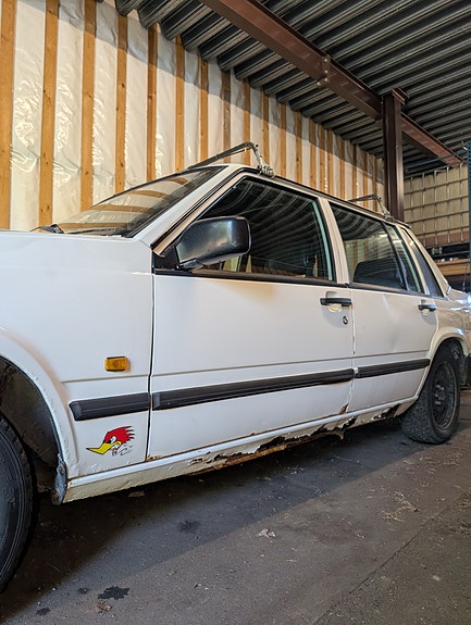 Volvo 740 2 of 10
