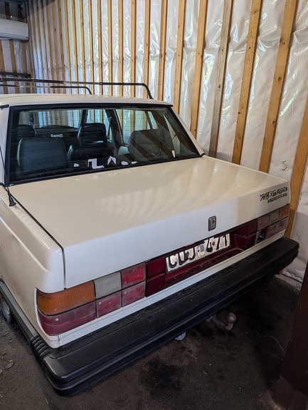 Volvo 740 3 of 10