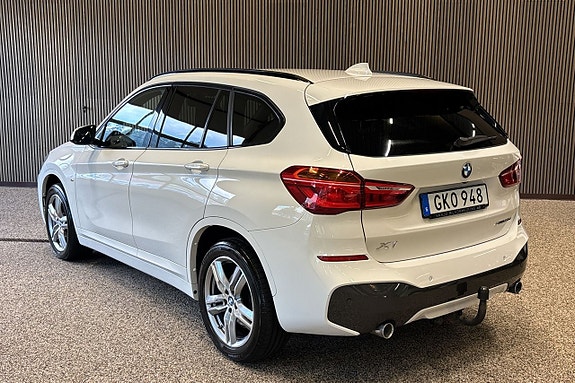 BMW X1 3 of 12