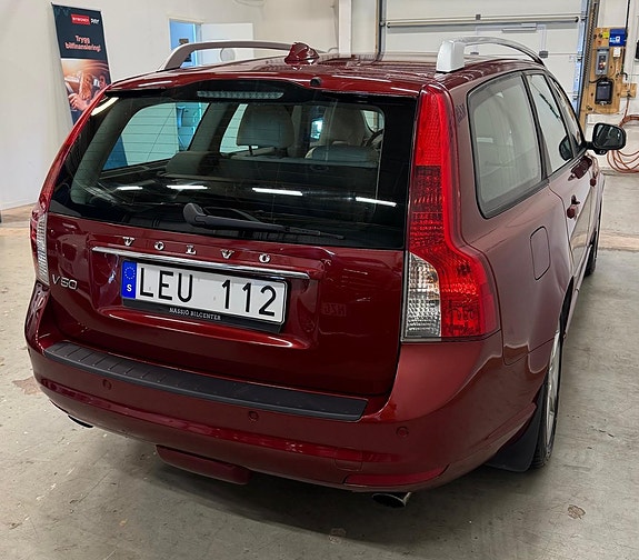 Volvo V50 7 of 20