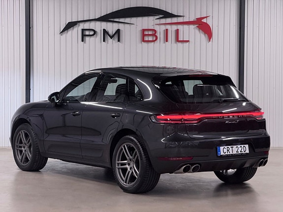 Porsche Macan S 3 of 30