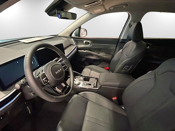 Kia Sorento 5 of 10