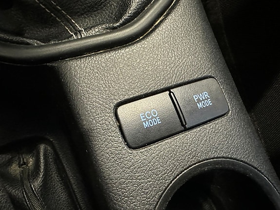 Toyota HiLux 15 of 20