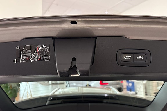 Volvo V60 17 of 21