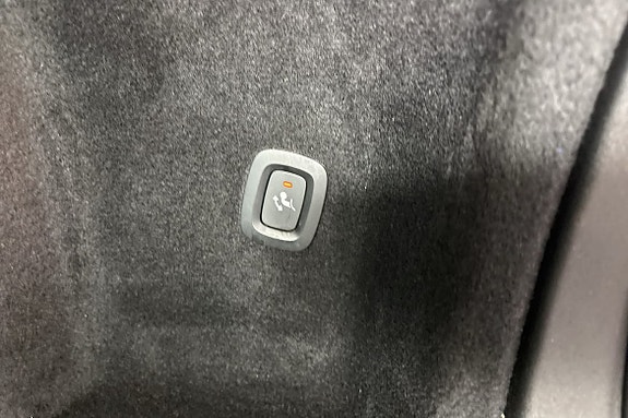 Volvo V60 16 of 21
