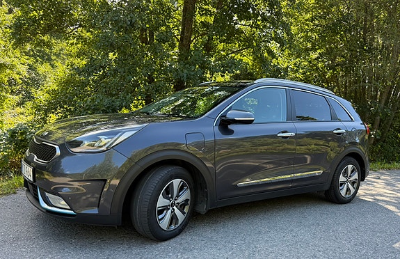 Kia Niro 2 of 14