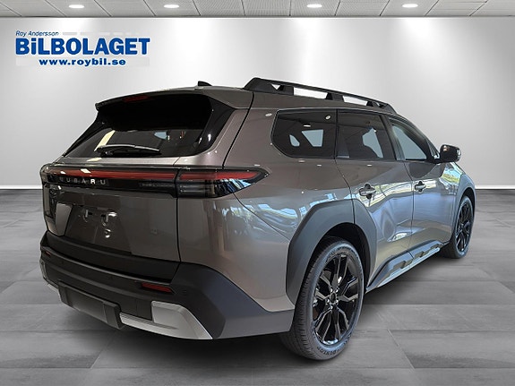 Subaru E-Outback 3 of 9