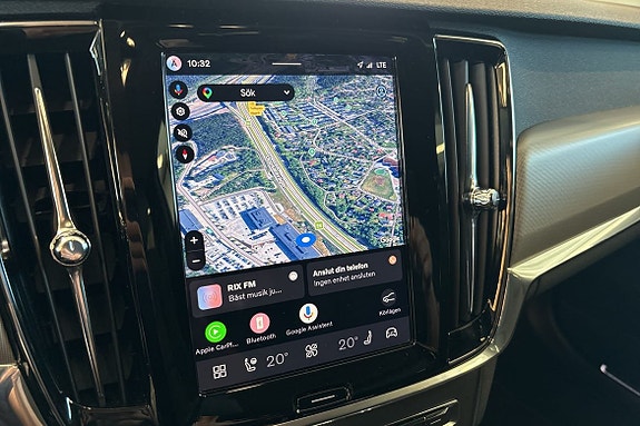 Volvo V90 26 of 30