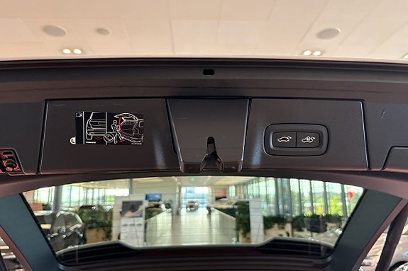 Volvo V90 14 of 30