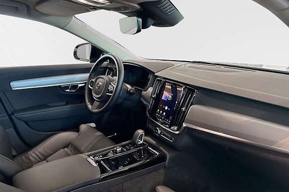 Volvo V90 10 of 30