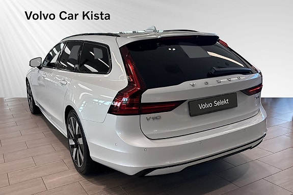 Volvo V90 4 of 30