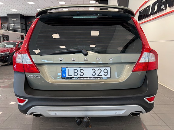 Volvo XC70 6 of 12