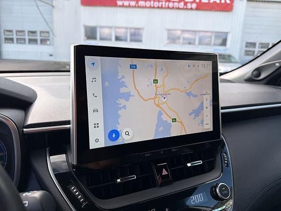 Toyota Corolla Cross 24 of 28
