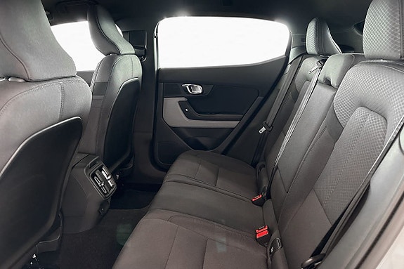 Polestar 2 12 of 28