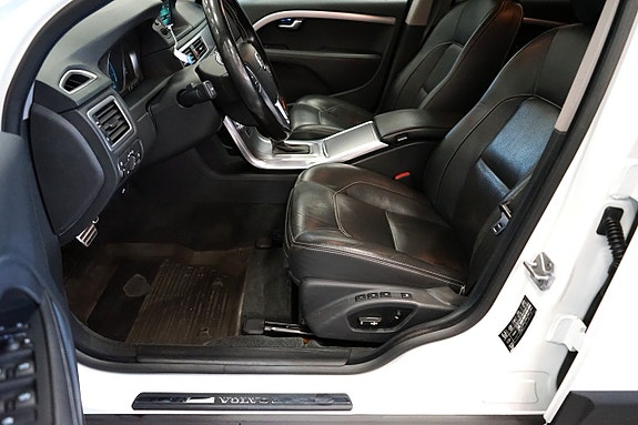 Volvo XC70 15 of 20