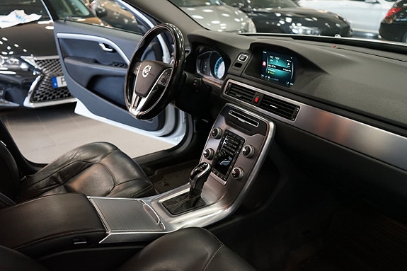 Volvo XC70 16 of 20