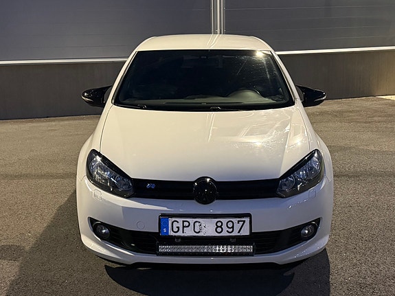 Volkswagen Golf VI 2 of 15