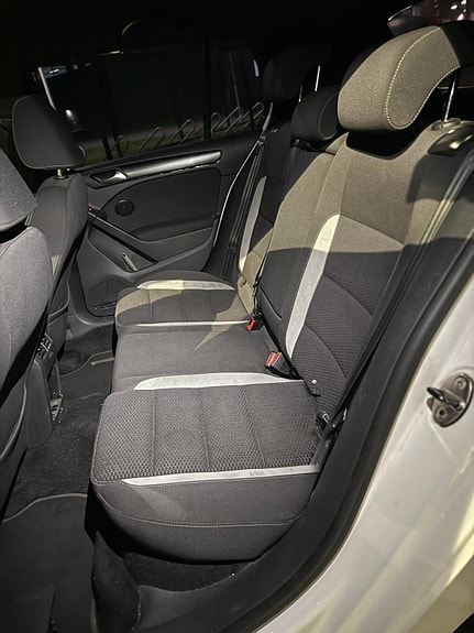 Volkswagen Golf VI 15 of 15