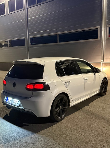 Volkswagen Golf VI 10 of 15