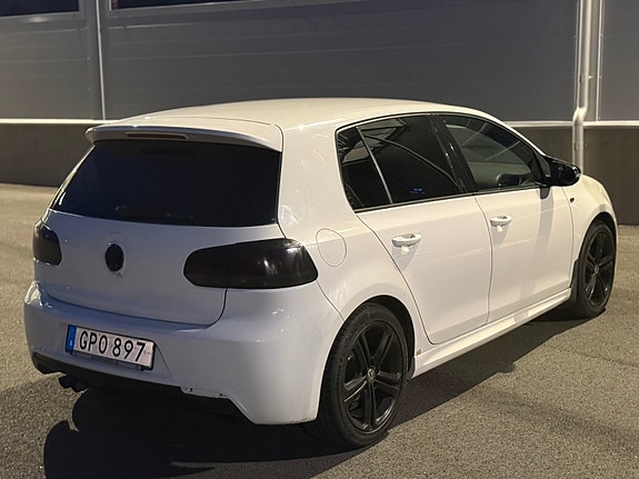 Volkswagen Golf VI 9 of 15