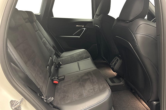 BMW X1 13 of 15